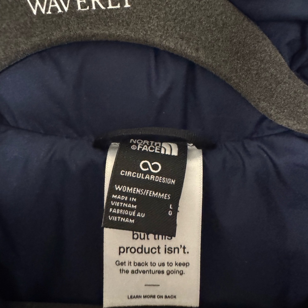 The North Face Women's Blue Puffer Vest - Picture 3 of 4
